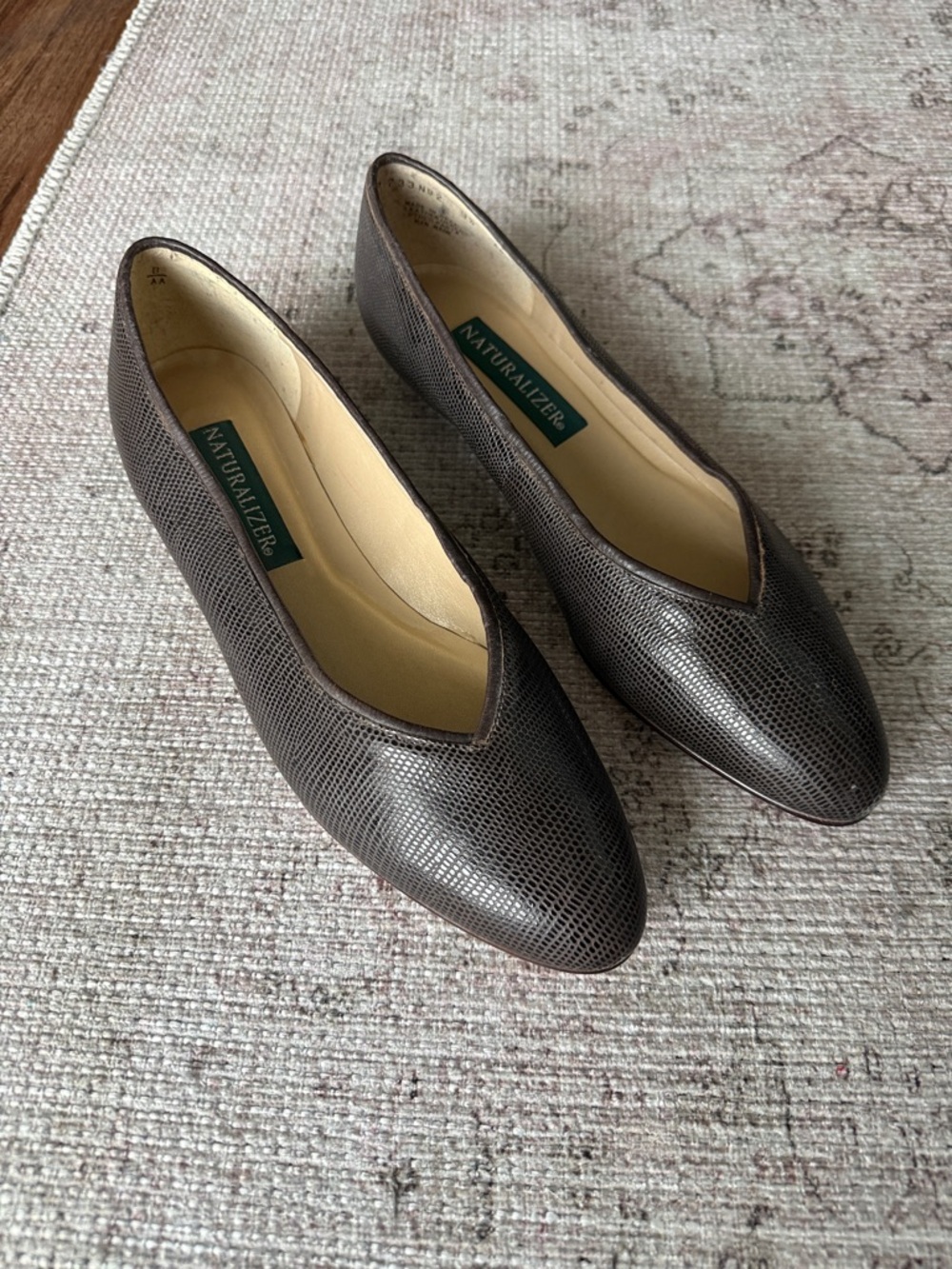 Naturalizer Dark Brown Textured Leather Slip-On Flats